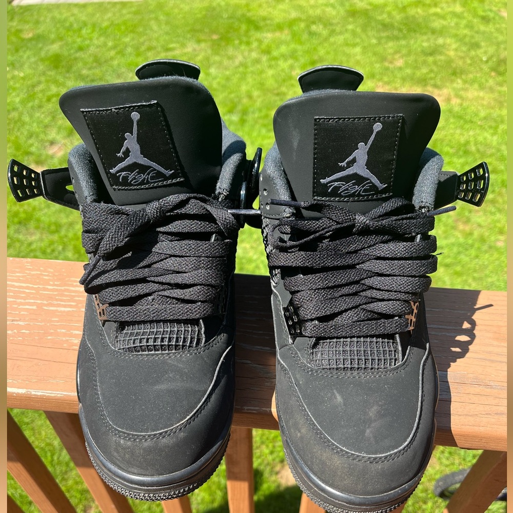 Jordan 4 Black Cat